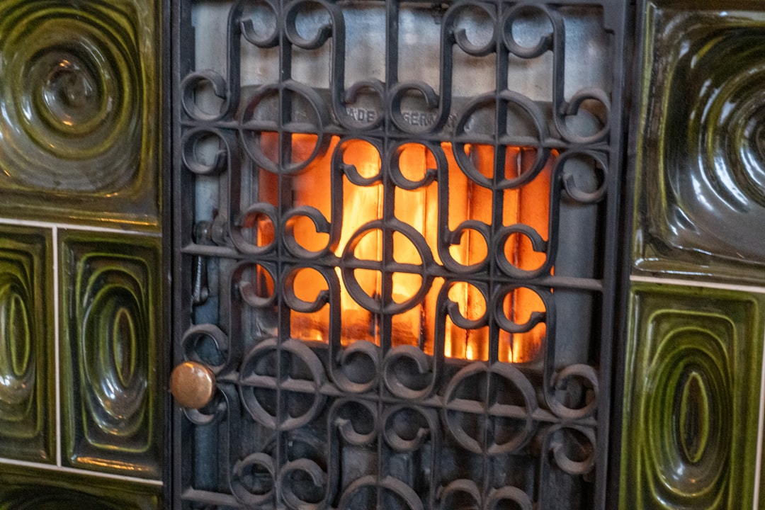 Sistema de calefacción eficiente en vivienda para recuperación de calor y ahorro energético